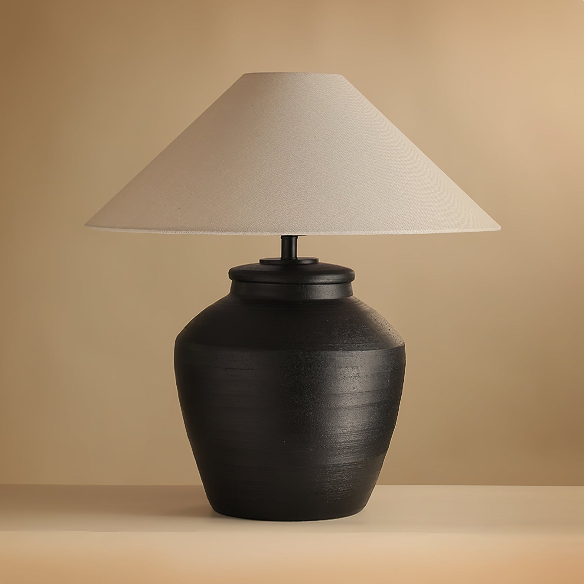 Rustic Black Ceramic Table Lamp - DEPRIMO