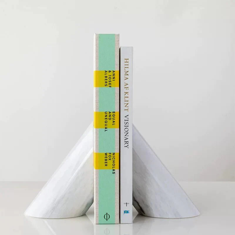 Sculpted Marble Bookends - Vakkerlight