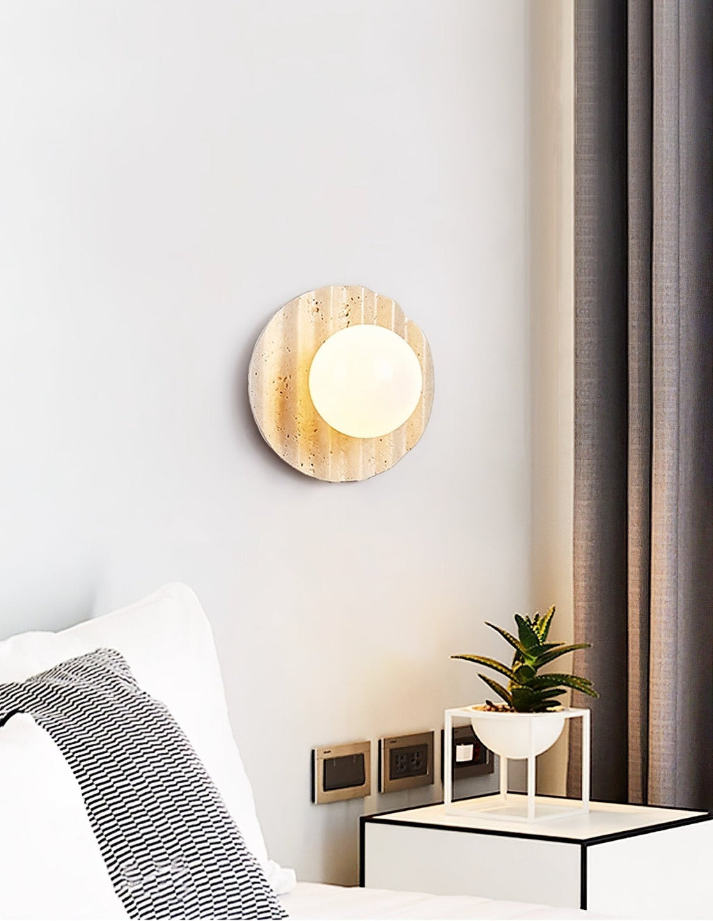 Selorar Travertine Wall Light