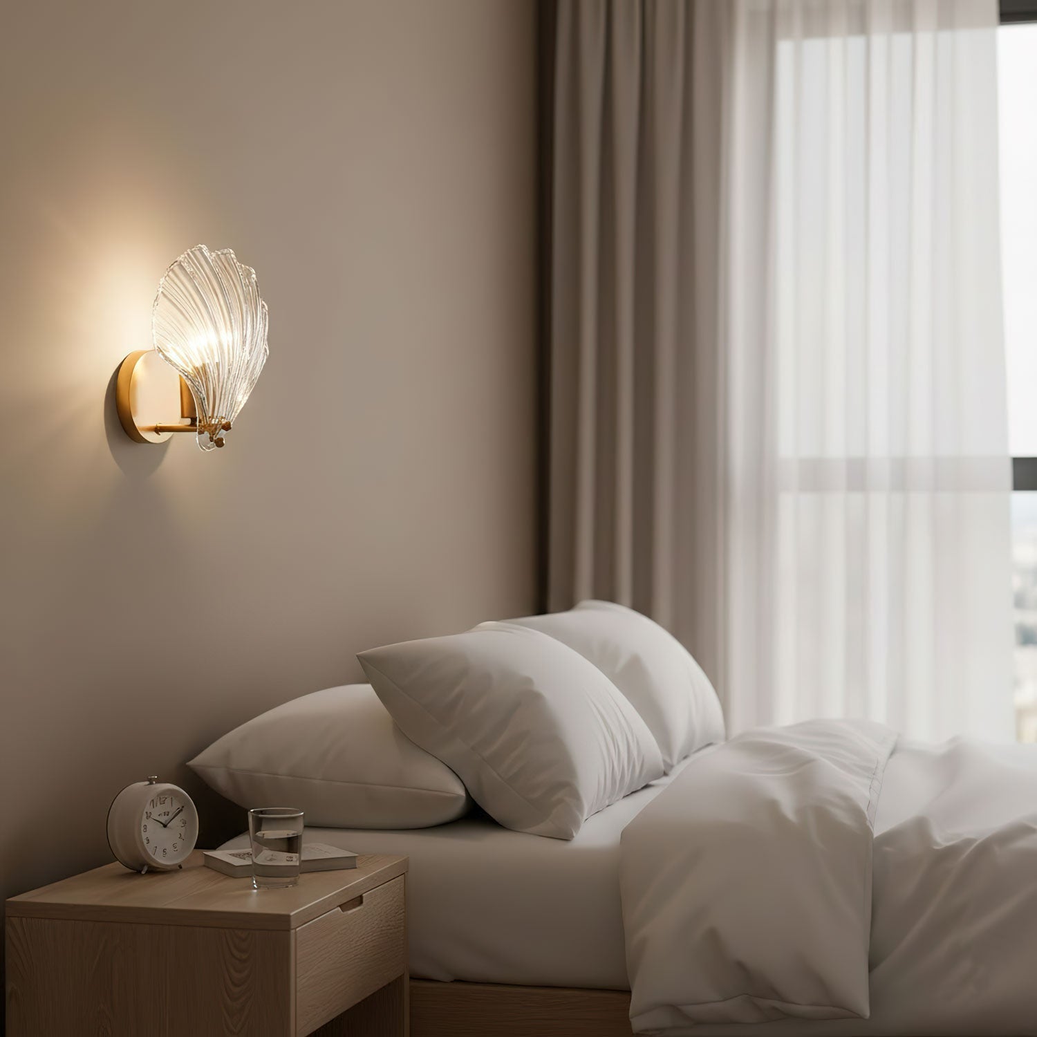 Shell Wall Light