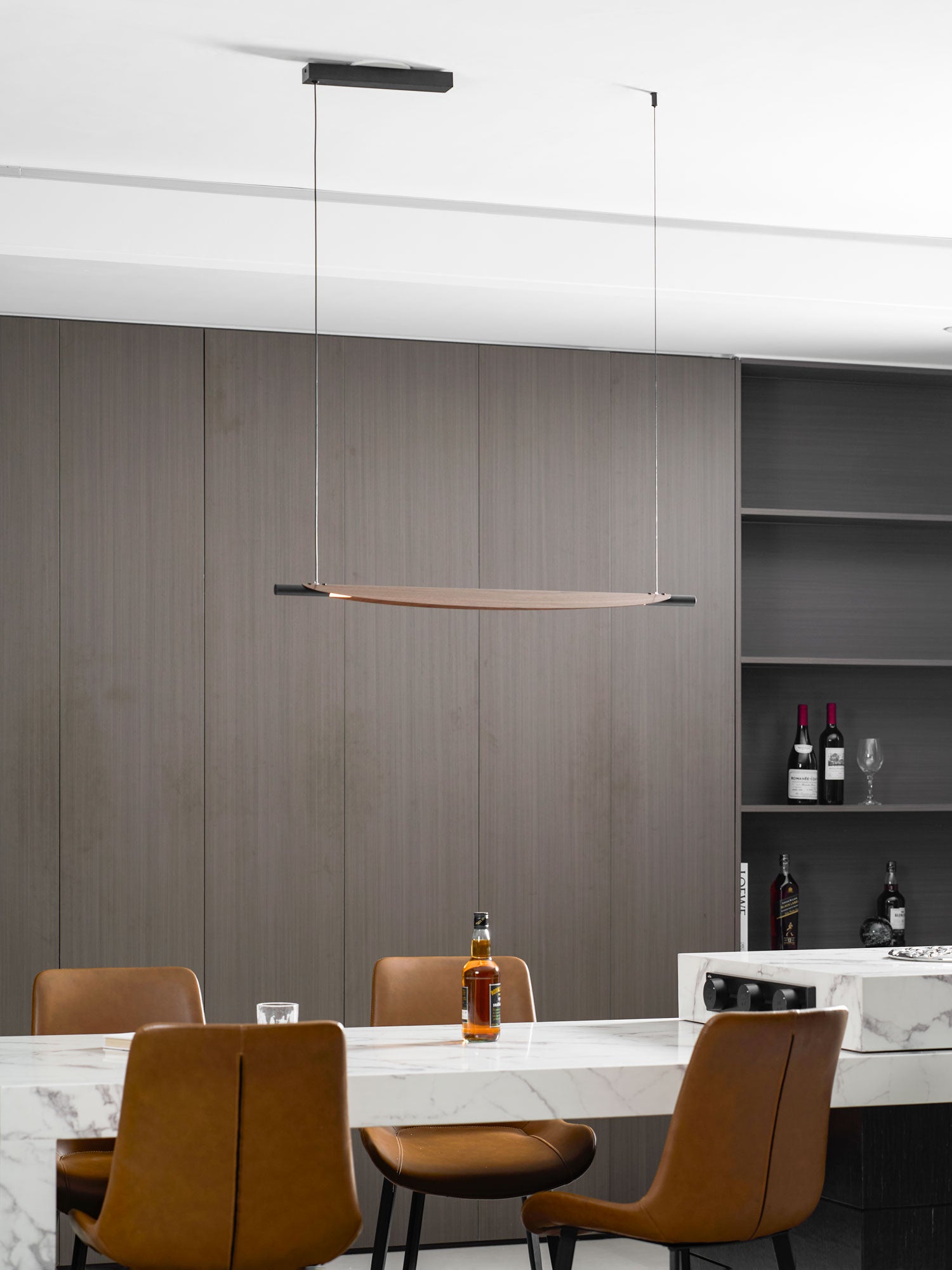 Sleek Board Pendant Lamp