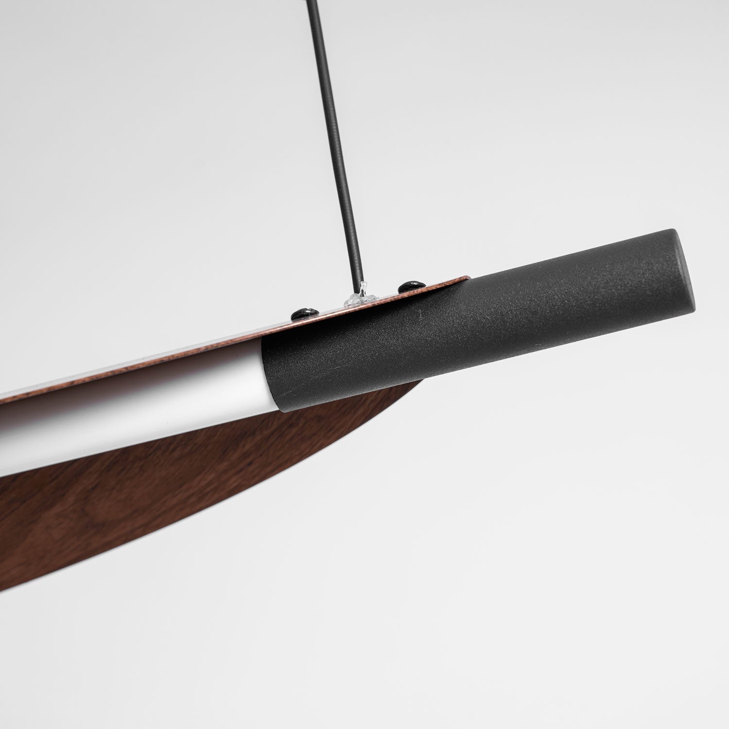 Sleek Board Pendant Lamp