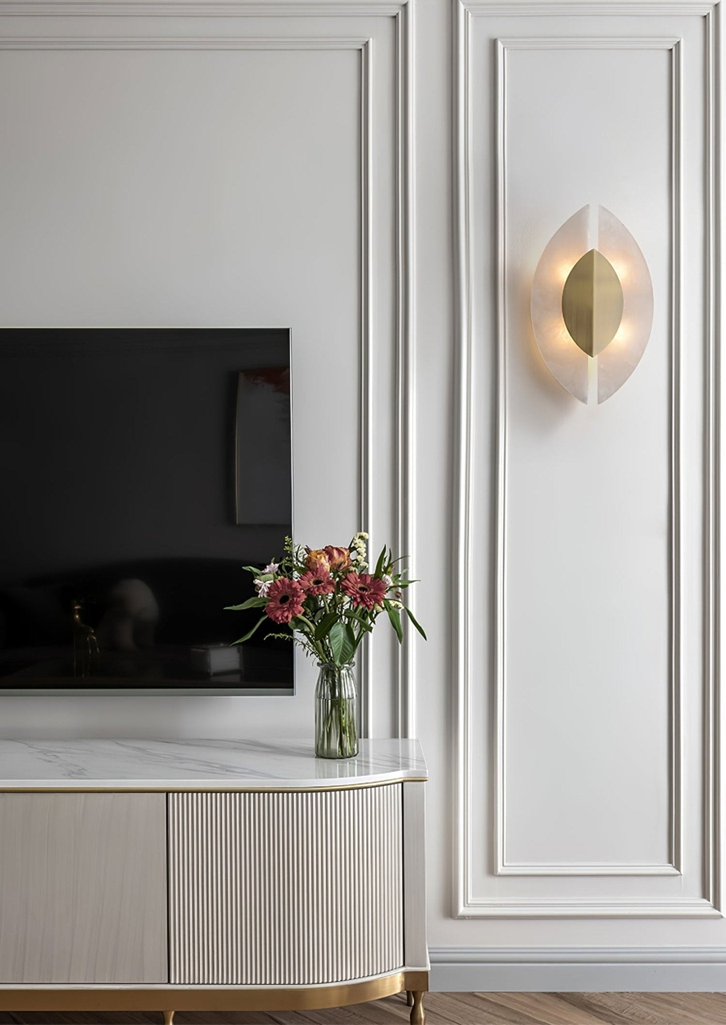 Настінний світильник Solari Alabaster Leaf Sconce