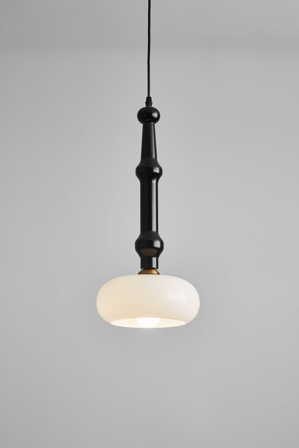Solvra Pendant Lamp