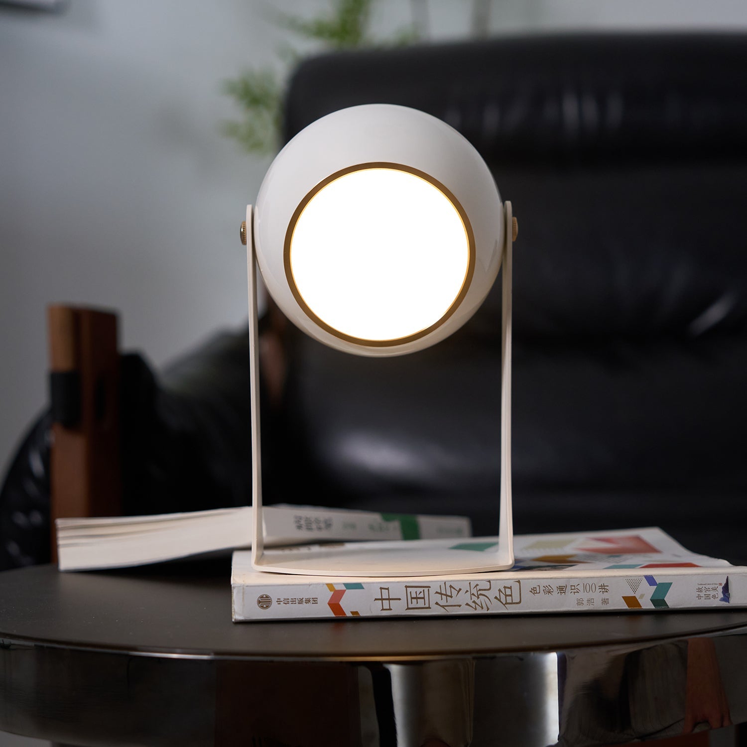 Svejk Table Lamp (Built-in Battery)