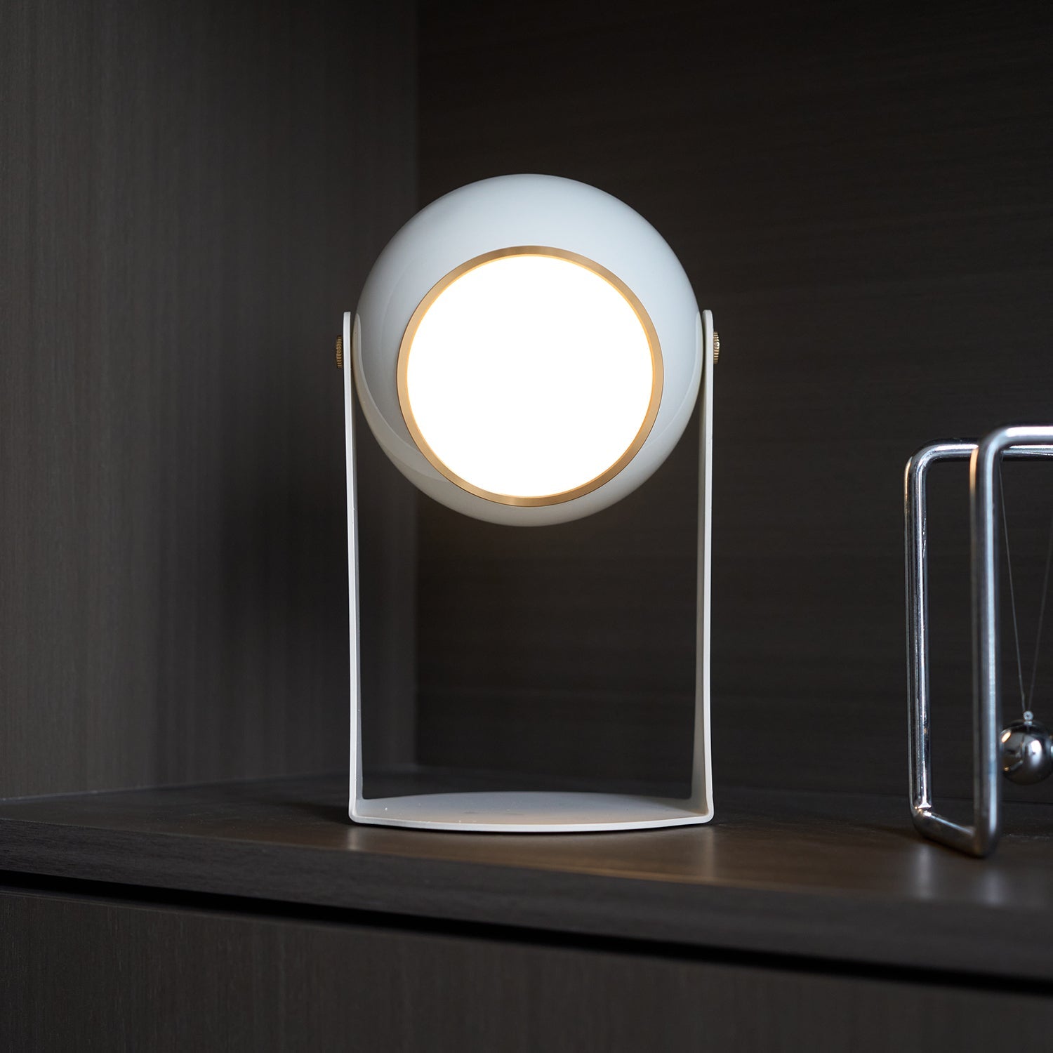 Svejk Table Lamp (Built-in Battery)
