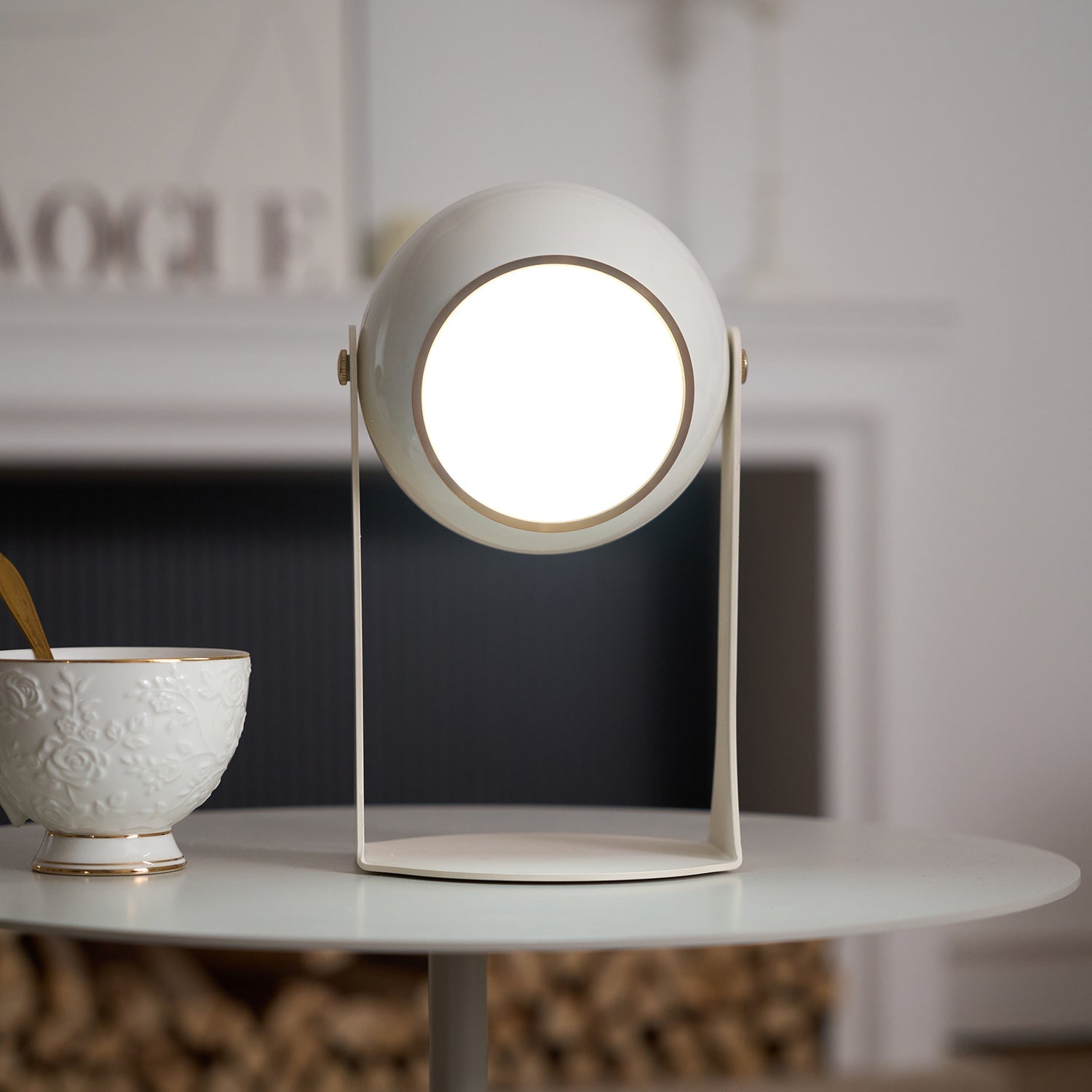 Svejk Table Lamp (Built-in Battery)