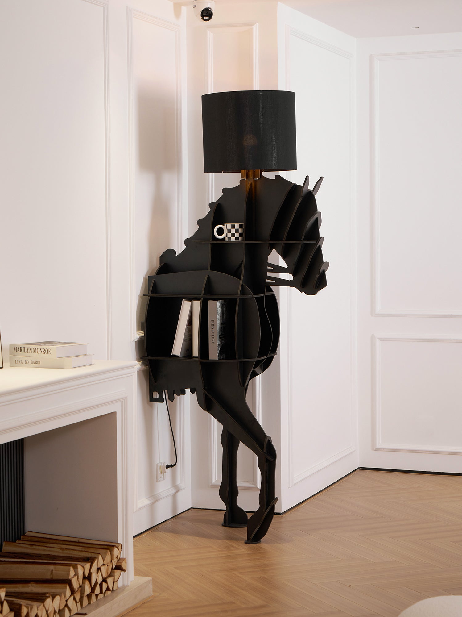 Tete Horse Floor Lamp
