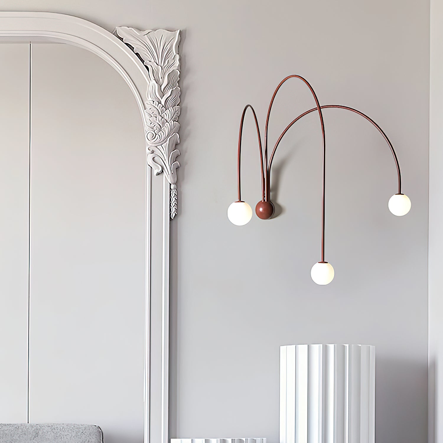 Gran Finale Wall Lamp