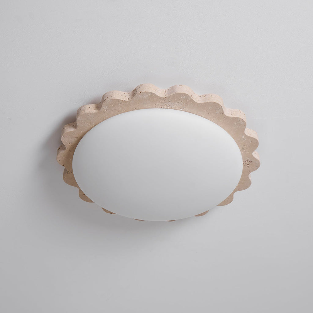 Потолочный светильник из травертина Scallop Edge