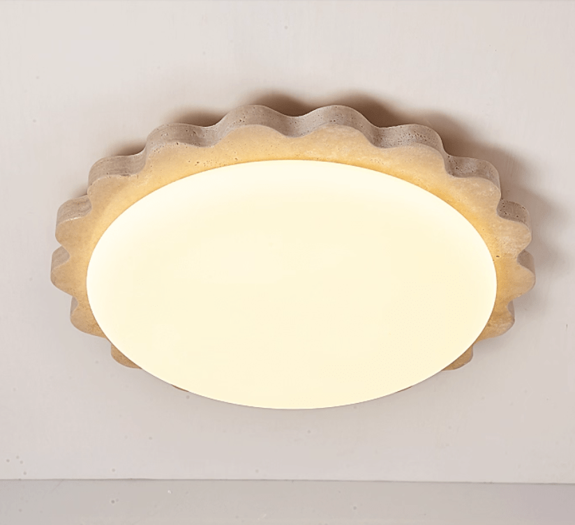 Потолочный светильник из травертина Scallop Edge