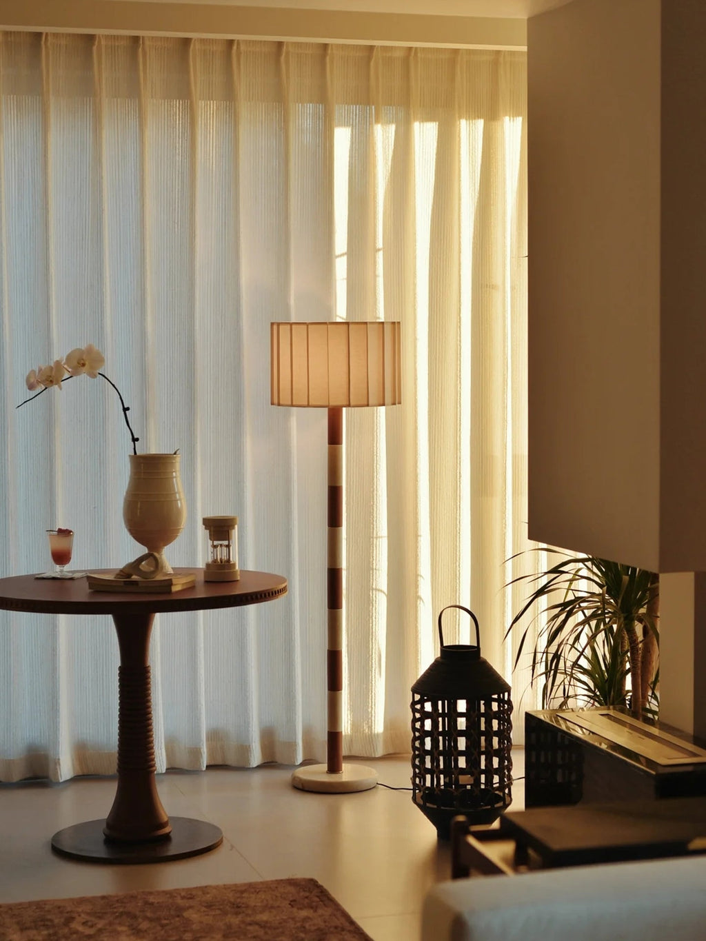 Торшер Travertine Striped