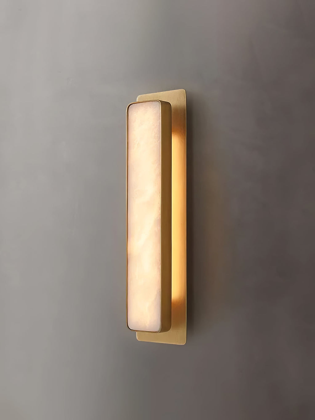 Настінний світильник Velmora Alabaster