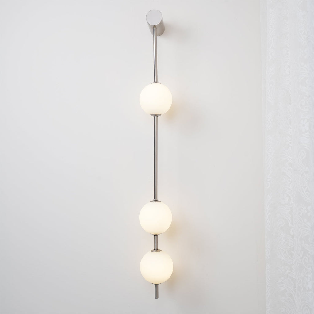 Vertical Balls Wall Lamp