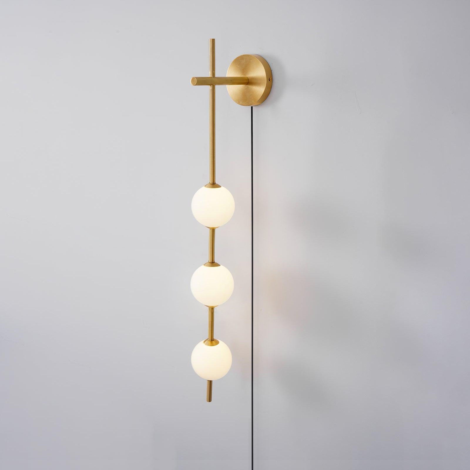 Vertical Globe Plug - in Wall Lamp - DEPRIMO