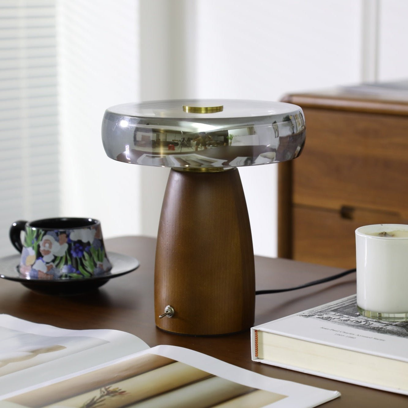 Veyra Table Lamp
