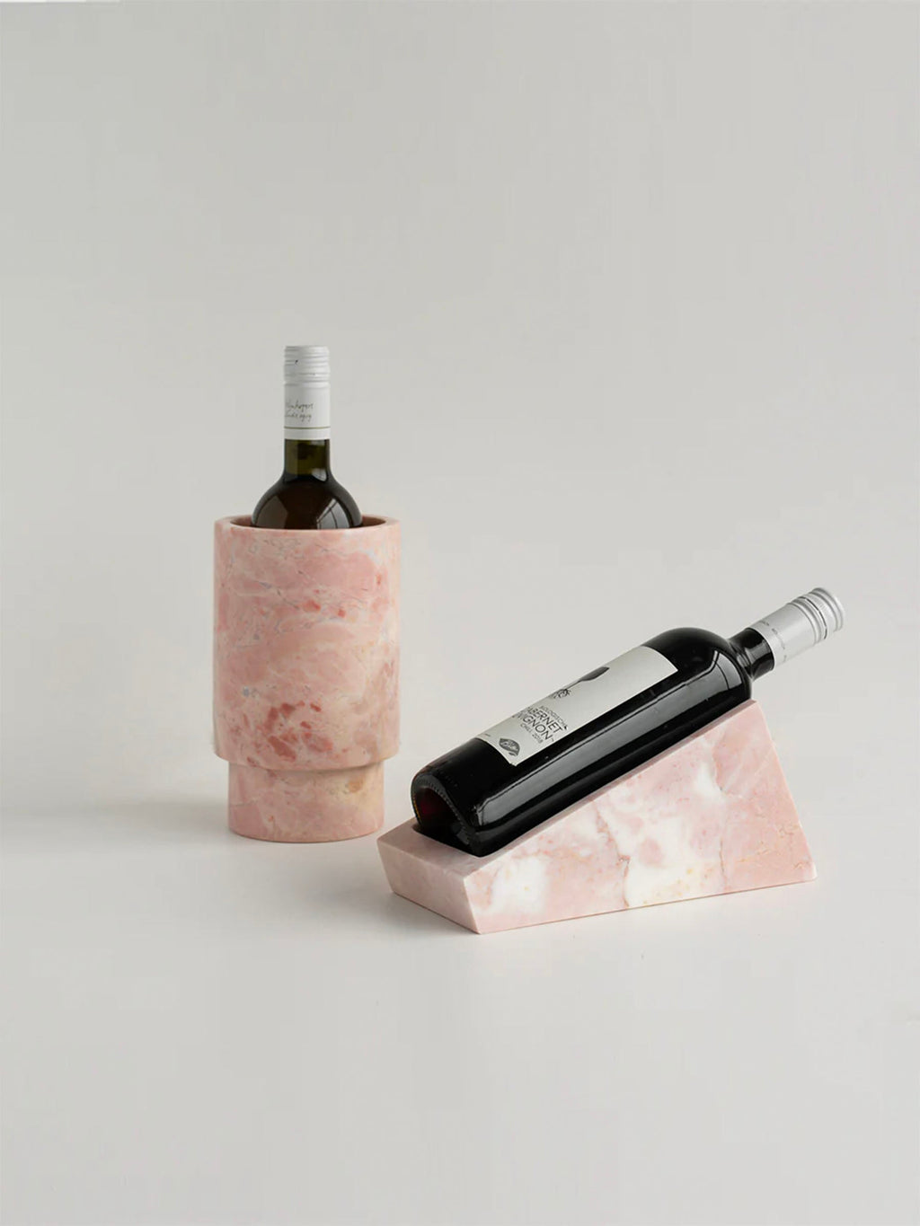 Мармурова стійка Vino Cantilever