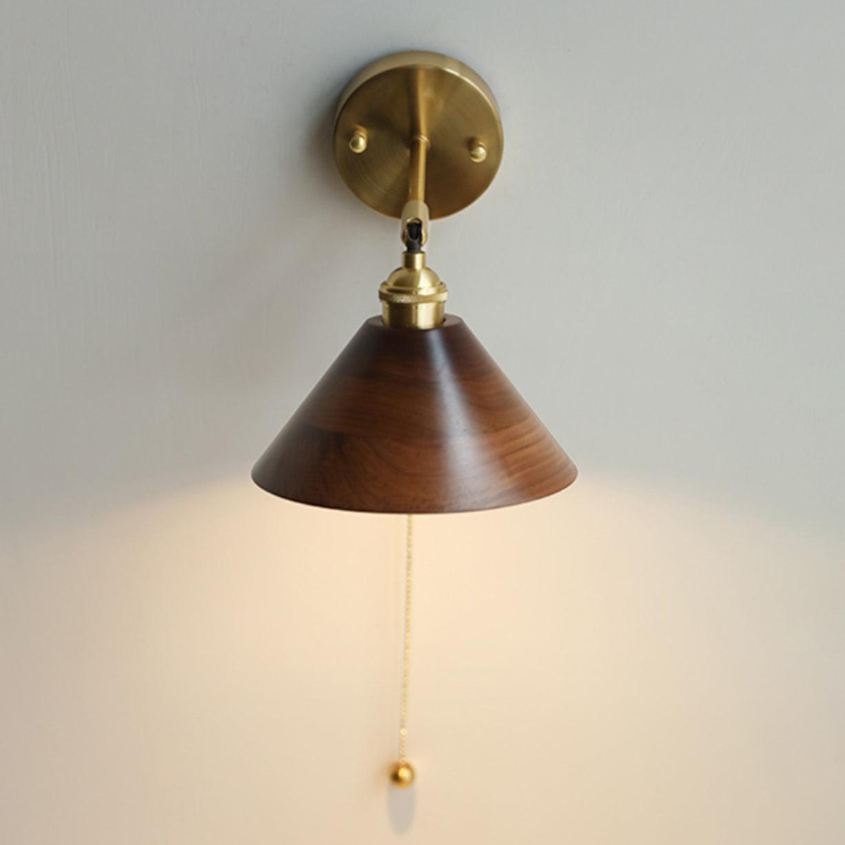 Vintage Wood Plug - in Wall Lamp - DEPRIMO