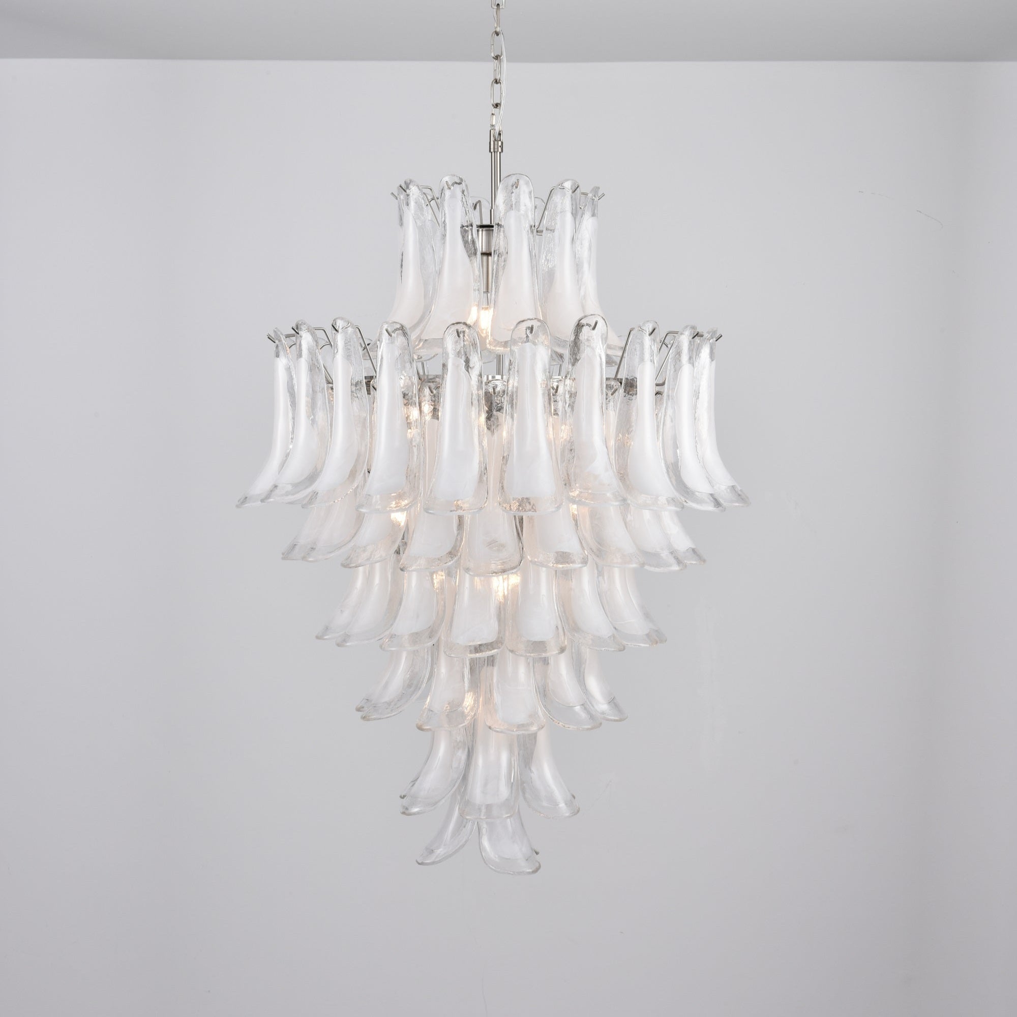 Люстра White Cloud Glass Petals