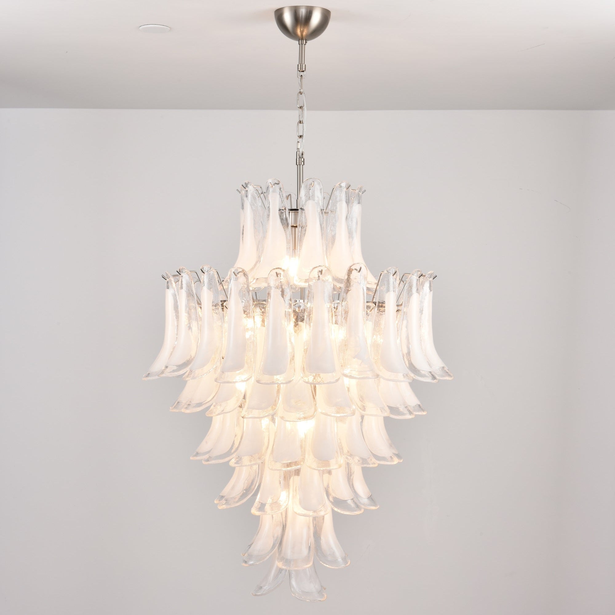 Люстра White Cloud Glass Petals