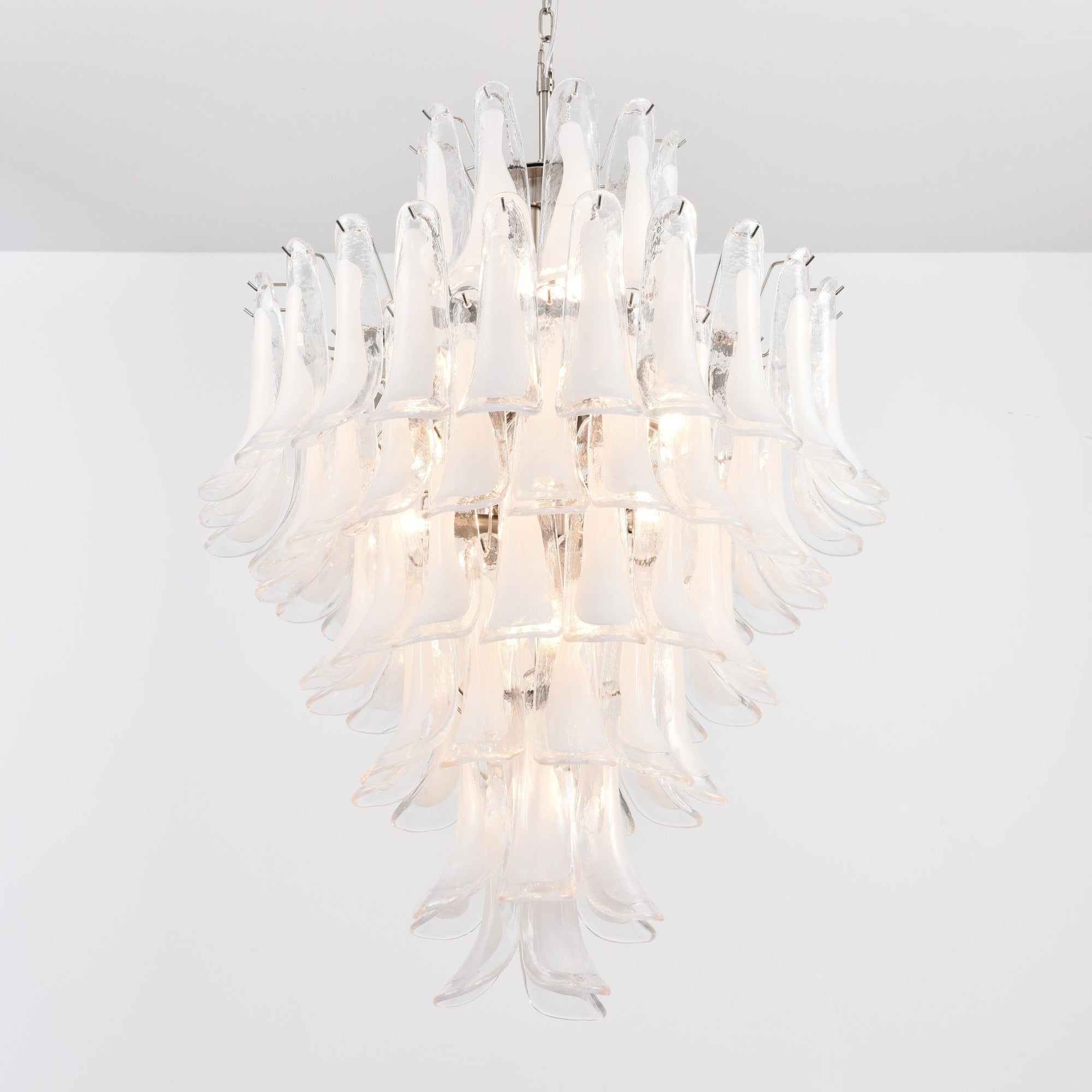 Люстра White Cloud Glass Petals