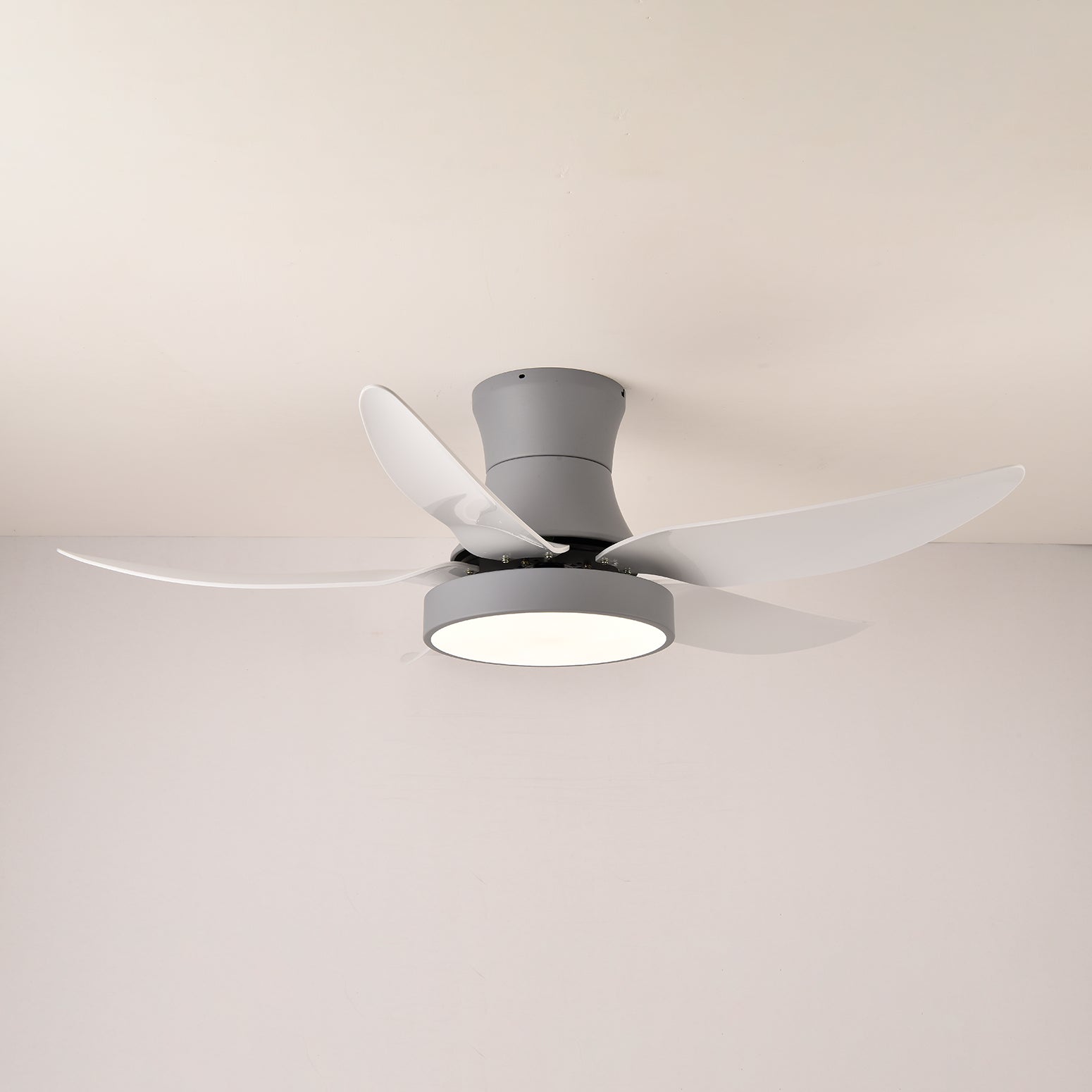 Zephyr Noir Ceiling Fan Light - Vakkerlight