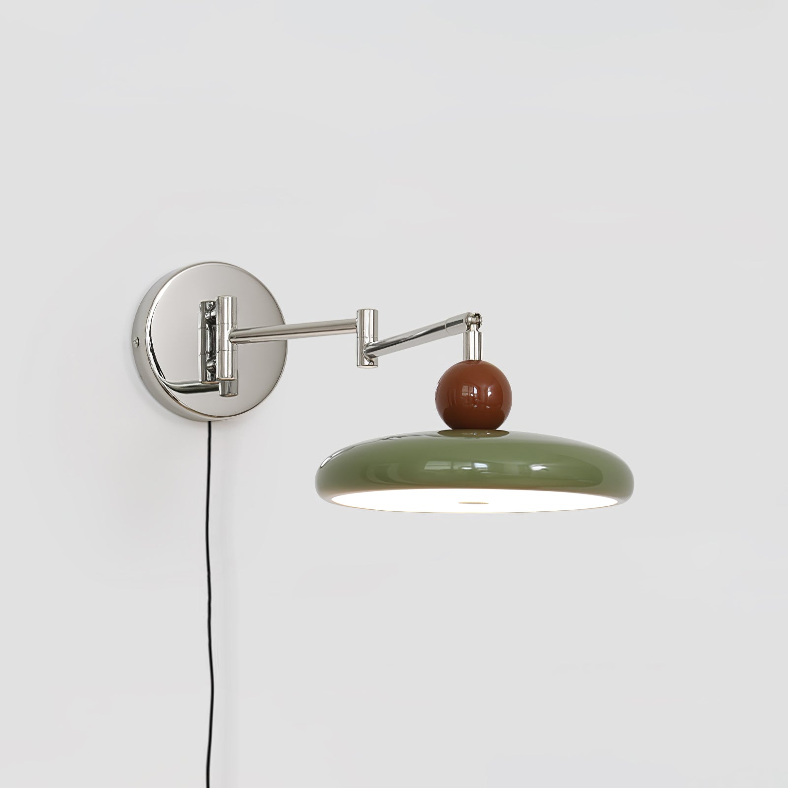Lola Plug - in Wall Lamp - DEPRIMO