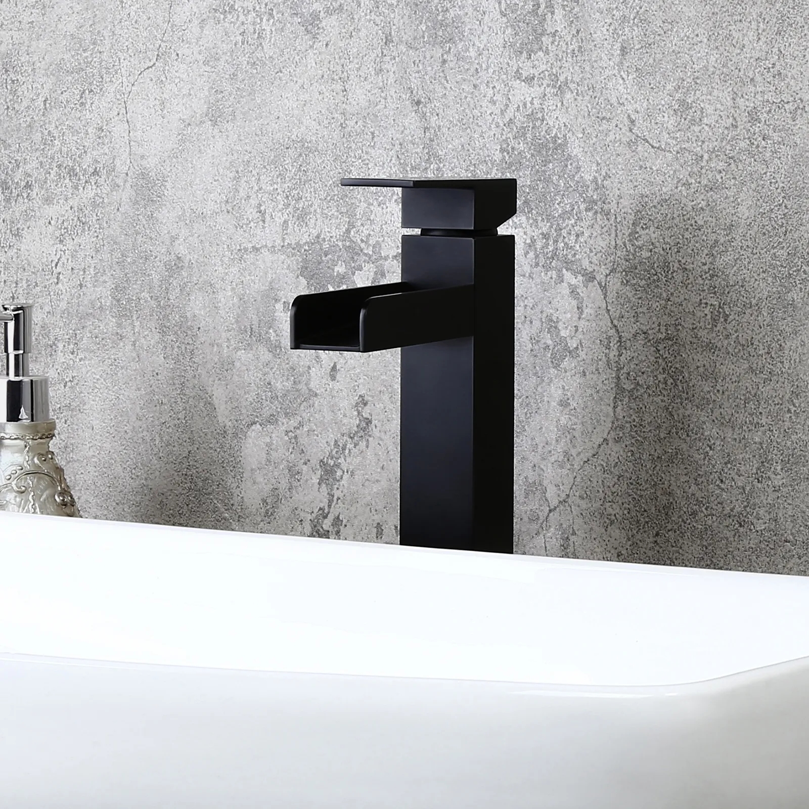 Змішувач для раковини в стилі Модерн Колір - Чорний Матеріал - Латунь SLAVGO 12878