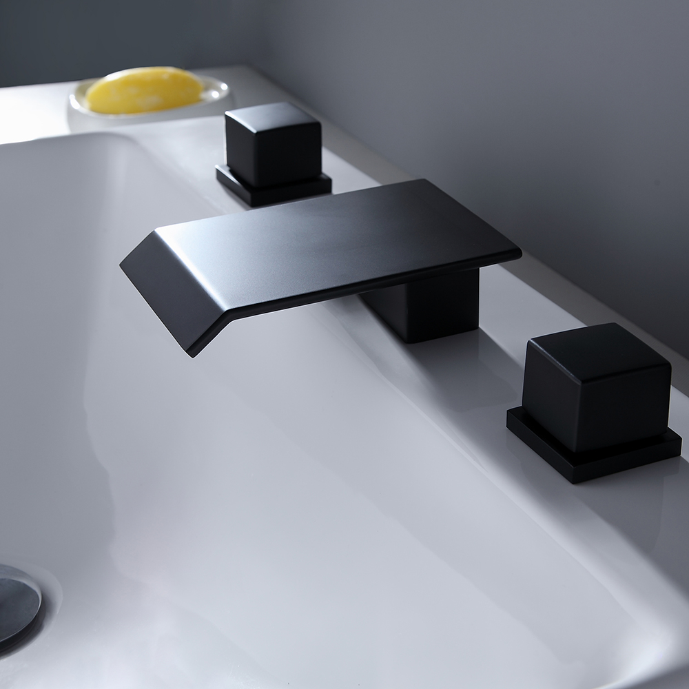 Змішувач для раковини в стилі Модерн Колір - Чорний Матеріал - Латунь SLAVGO 11134