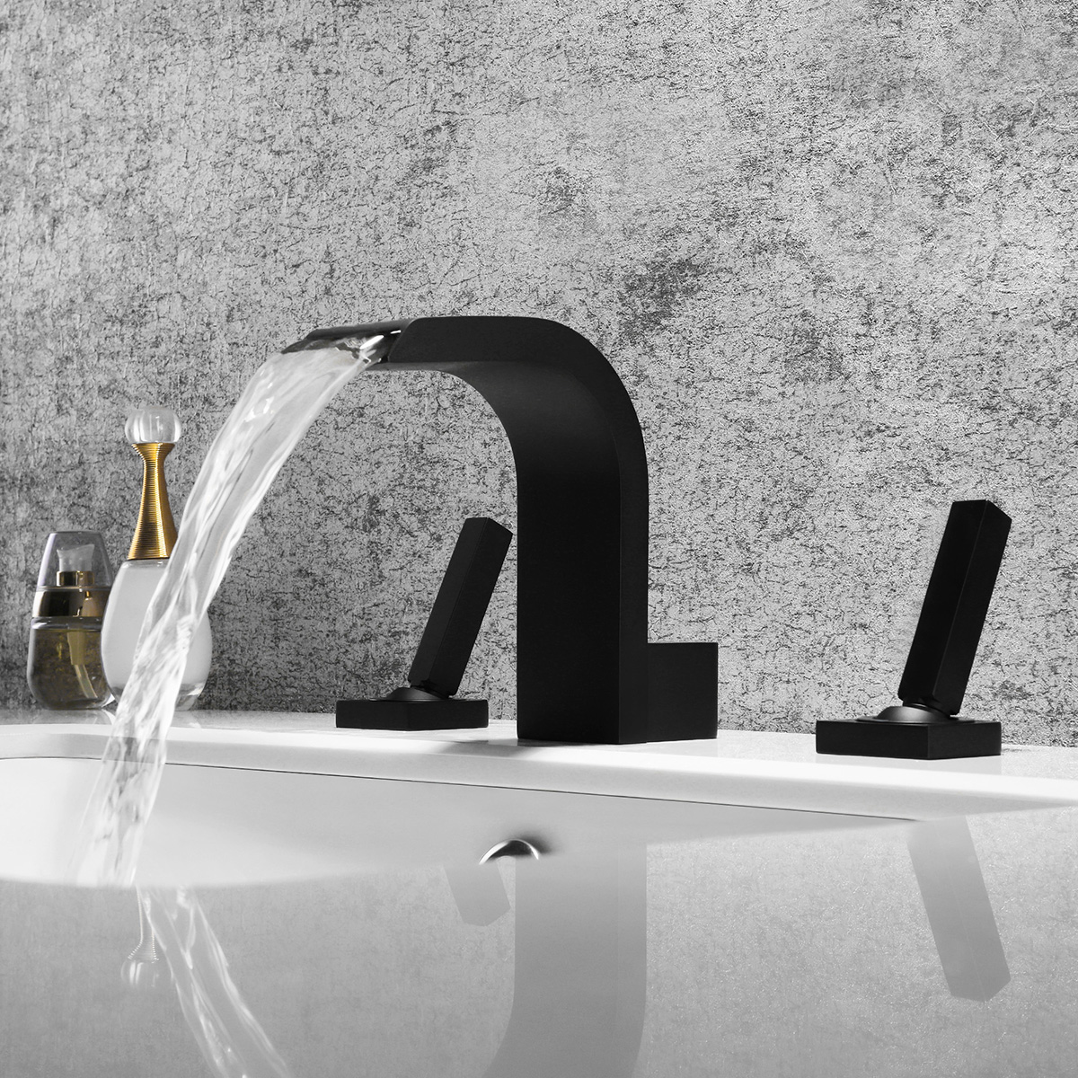 Змішувач для раковини в стилі Модерн Колір - Чорний Матеріал - Латунь SLAVGO 10248