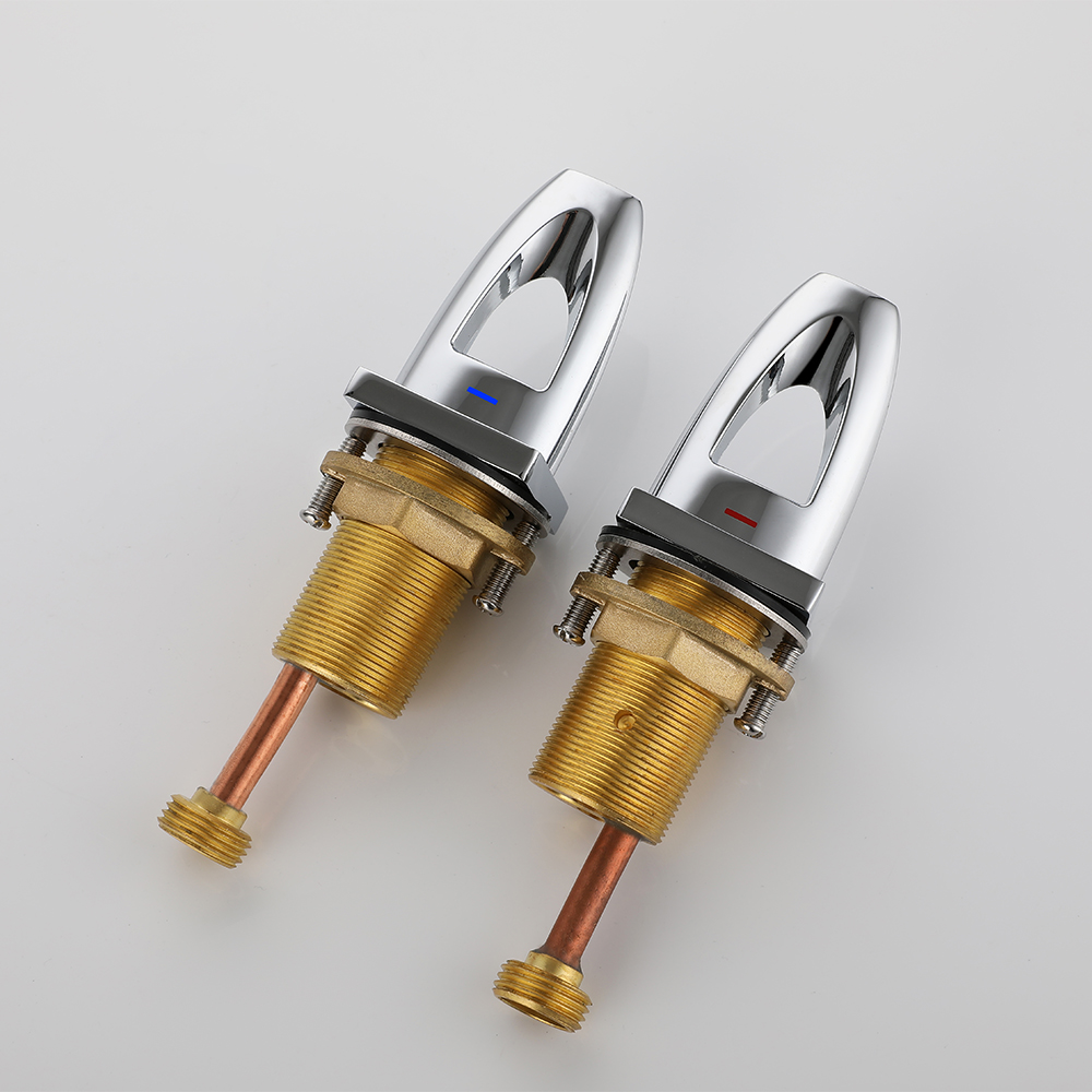 Змішувач для раковини в стилі Модерн Колір - Хром Матеріал - Латунь SLAVGO 33019