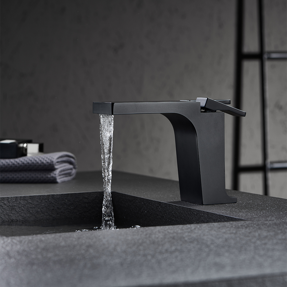 Змішувач для раковини в стилі Колір - Чорний Матеріал - Латунь SLAVGO 34252