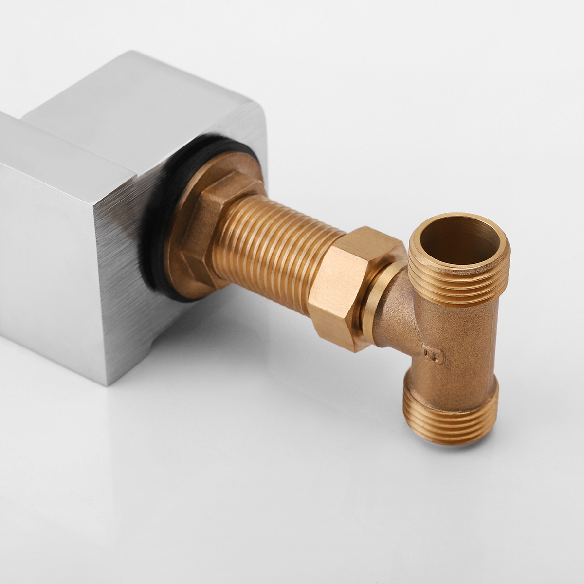 Змішувач для раковини в стилі Модерн Колір - Хром Матеріал - Латунь SLAVGO 10252