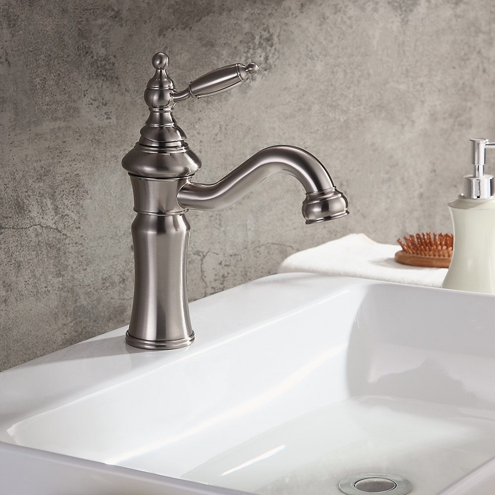 Змішувач для раковини у стилі Традиційний Колір - Матовий Нікель Матеріал корпусу - Латунь SLAVGO 10519